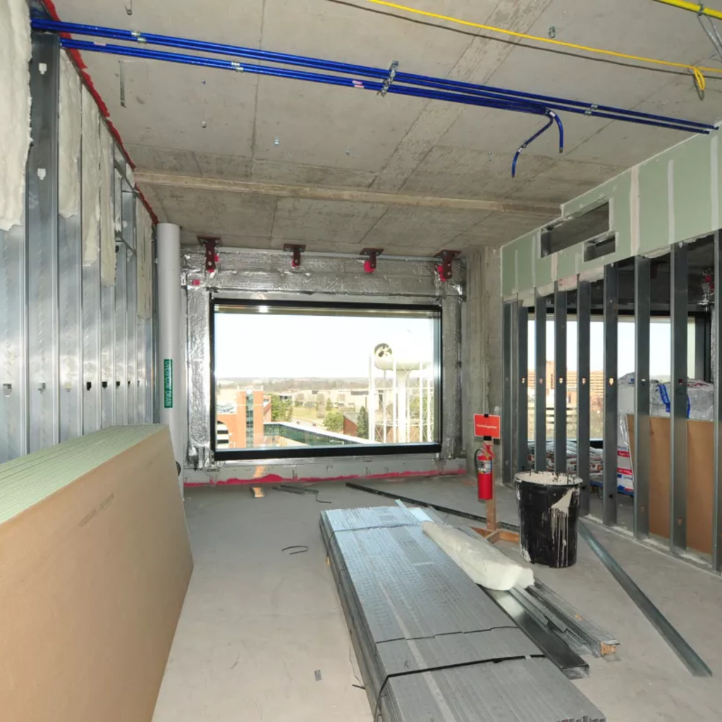 Construction of the 7th floor of the Stead Family Children's Hospital