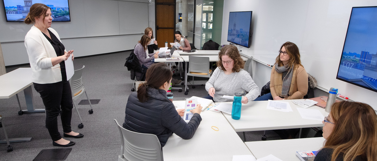 Providing simulated patient training